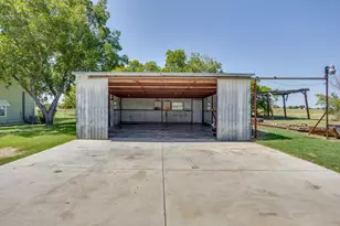5641 County Rd 313A, Alvarado, TX 76009 - Photo 29
