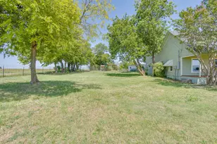 5641 County Rd 313A, Alvarado, TX 76009 - Photo 37