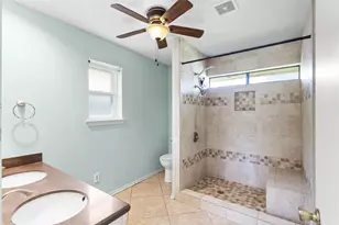 910 Green Canyon Dr, Mesquite, TX 75150 - Photo 17