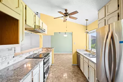 910 Green Canyon Drive, Mesquite, TX 75150 - Photo 9