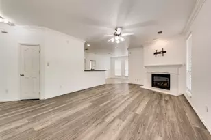 5900 Ozark Dr, Fort Worth, TX 76131 - Photo 5