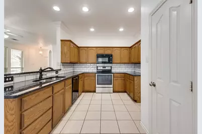 5900 Ozark Drive, Fort Worth, TX 76131 - Photo 9