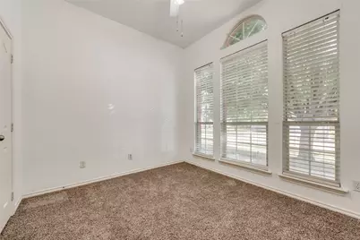 5900 Ozark Drive, Fort Worth, TX 76131 - Photo 17