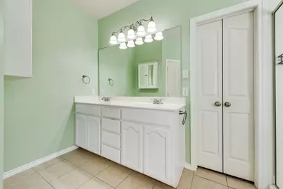 5900 Ozark Drive, Fort Worth, TX 76131 - Photo 13