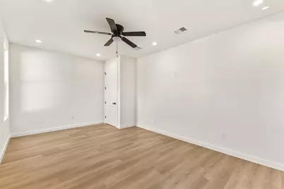 438 Bonnie View Road, Dallas, TX 75203 - Photo 29