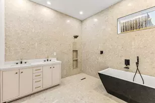 438 Bonnie View Rd, Dallas, TX 75203 - Photo 11