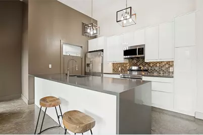 2502 Live Oak Street #208, Dallas, TX 75204 - Photo 3