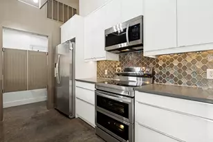 2502 Live Oak St, Dallas, TX 75204 - Photo 5