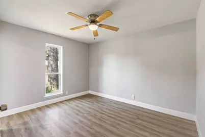 11412 Small Drive, Balch Springs, TX 75180 - Photo 5