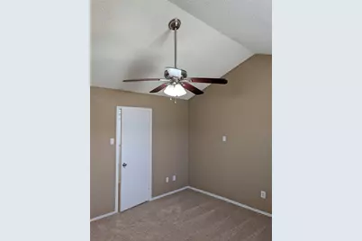 6211 Patriotic Court, Arlington, TX 76002 - Photo 15