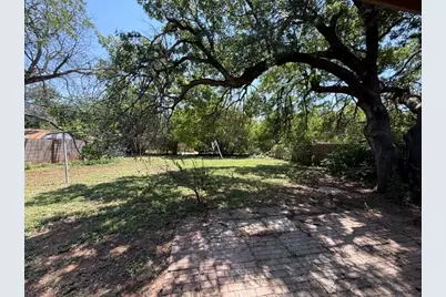 1273 S Pioneer Drive, Abilene, TX 79605 - Photo 15