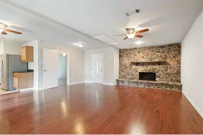 13520 Mount Castle Drive, Farmers Branch, TX 75234 - Photo 7