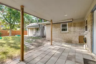 13520 Mt Castle Dr, Farmers Branch, TX 75234 - Photo 23