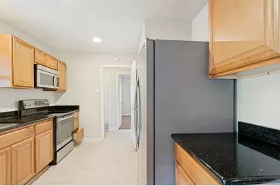 13520 Mount Castle Drive, Farmers Branch, TX 75234 - Photo 9