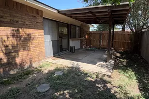 7222 Hedge Dr, Dallas, TX 75249 - Photo 25