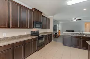 940 Appalachian Ln, Savannah, TX 76227 - Photo 11