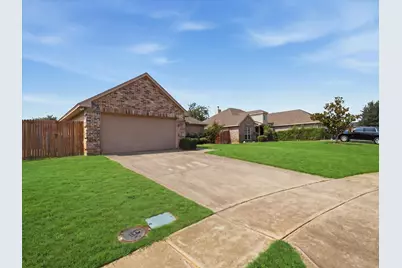 729 Countryside Drive, Aubrey, TX 76227 - Photo 3