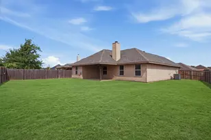 729 Countryside Dr, Aubrey, TX 76227 - Photo 23
