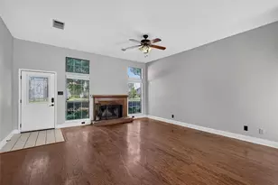 978 Downey Dr, Lewisville, TX 75067 - Photo 7