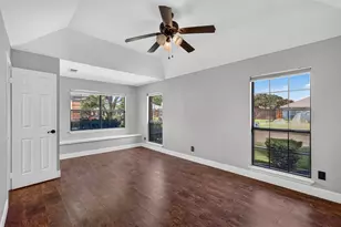 978 Downey Dr, Lewisville, TX 75067 - Photo 17