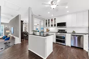 8835 Larchwood Dr, Dallas, TX 75238 - Photo 13