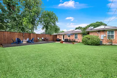 8835 Larchwood Drive, Dallas, TX 75238 - Photo 33