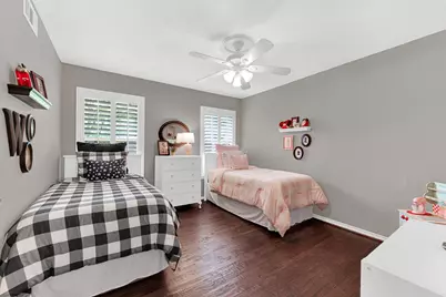 8835 Larchwood Drive, Dallas, TX 75238 - Photo 21