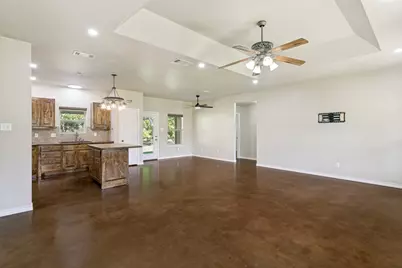 173 Miramar Circle, Weatherford, TX 76085 - Photo 5