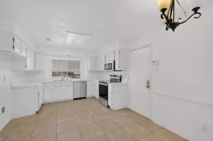 1426 Mapleview Dr, Carrollton, TX 75007 - Photo 15
