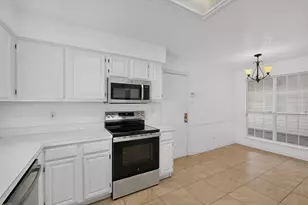 1426 Mapleview Dr, Carrollton, TX 75007 - Photo 19