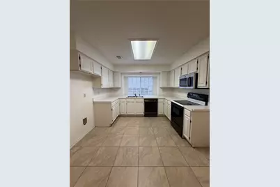 1426 Mapleview Drive, Carrollton, TX 75007 - Photo 3