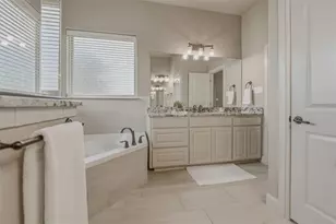 125 Oak View Dr, Godley, TX 76044 - Photo 13