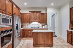 3885 Johnson St, Frisco, TX 75034 - Photo 9