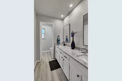 6404 Simmons Road, North Richland Hills, TX 76182 - Photo 17