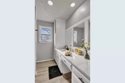 6404 Simmons Road, North Richland Hills, TX 76182 - Photo 21