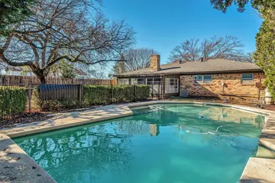6404 Simmons Road, North Richland Hills, TX 76182 - Photo 35