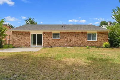 1317 California Trail, Grand Prairie, TX 75052 - Photo 17