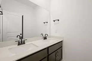 649 Tyronza Dr, Justin, TX 76247 - Photo 13