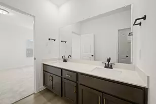 649 Tyronza Dr, Justin, TX 76247 - Photo 29