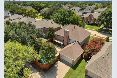 8900 High Meadows Drive, Plano, TX 75025 - Photo 39