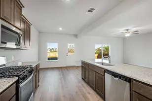 11213 Santana Dr, Fort Worth, TX 76108 - Photo 3