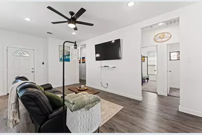 322 E Walnut Street, Hillsboro, TX 76645 - Photo 7