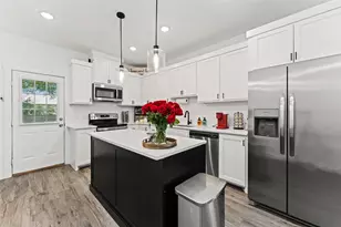 322 E Walnut St, Hillsboro, TX 76645 - Photo 11