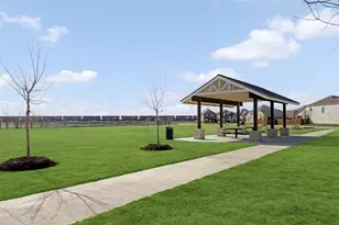 645 Tyronza Dr, Justin, TX 76247 - Photo 31