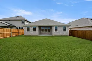 645 Tyronza Dr, Justin, TX 76247 - Photo 27