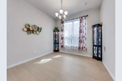 2094 Creekbluff Circle, Lewisville, TX 75010 - Photo 15