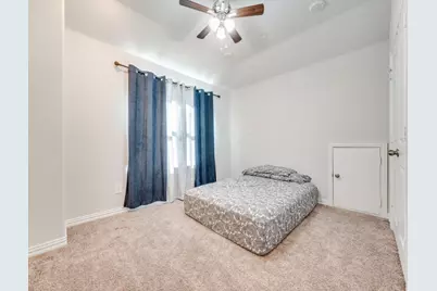 2094 Creekbluff Circle, Lewisville, TX 75010 - Photo 21