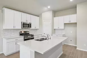 7600 Sapwood Dr, Fort Worth, TX 76131 - Photo 3