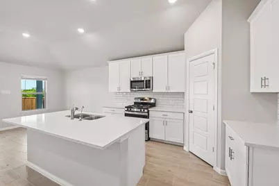 7600 Sapwood Drive, Fort Worth, TX 76131 - Photo 11