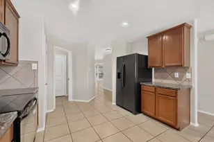 2011 Samantha Ln, Heartland, TX 75126 - Photo 5